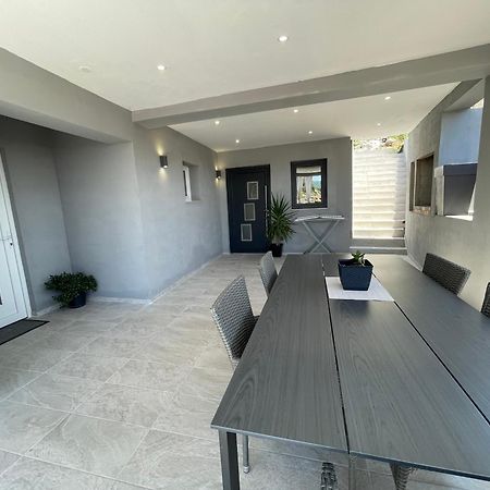 Primus Strbic Apartment Ploce  Exterior photo