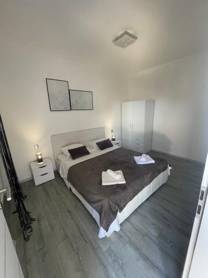 Primus Strbic Apartment Ploce  Exterior photo