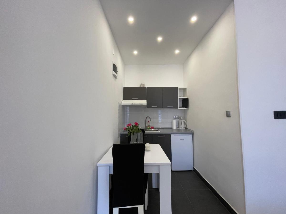 Primus Strbic Apartment Ploce  Exterior photo