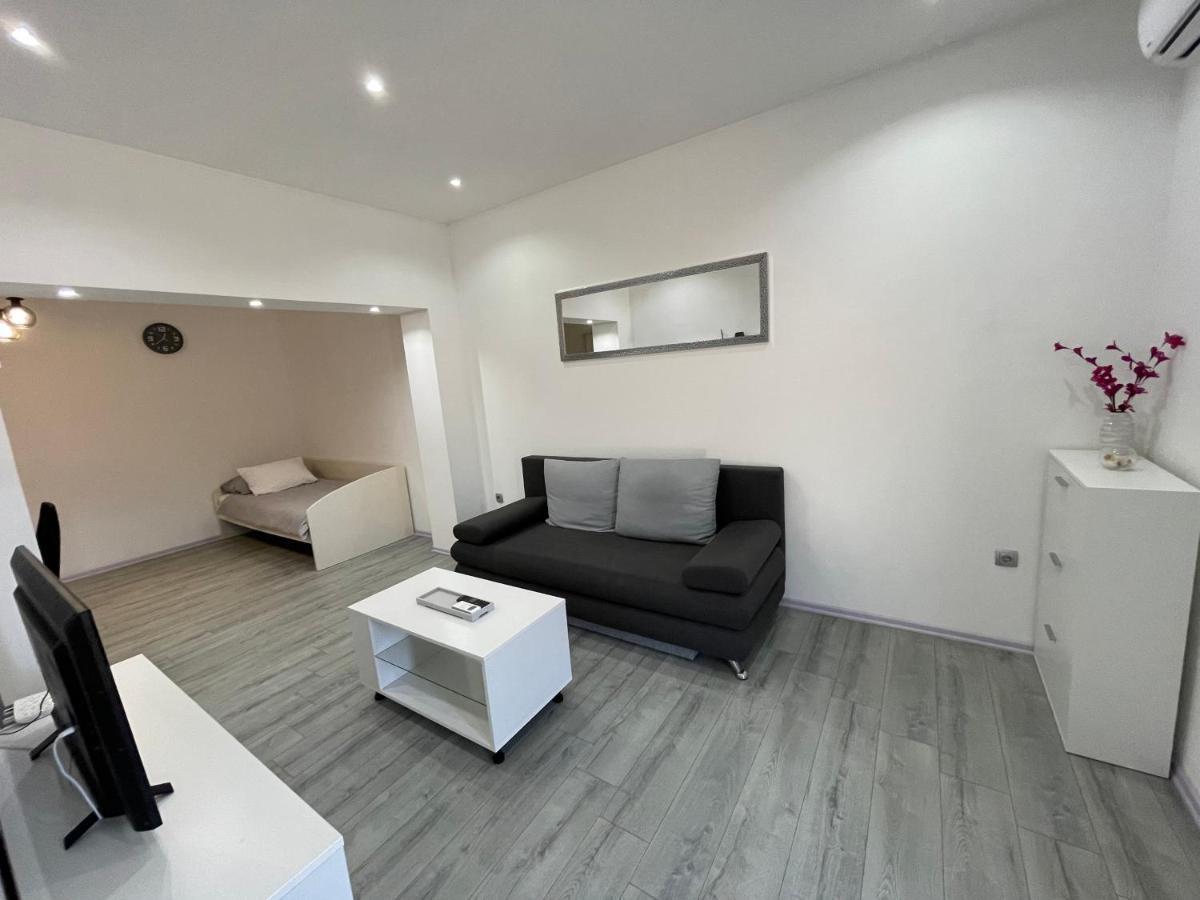 Primus Strbic Apartment Ploce  Exterior photo