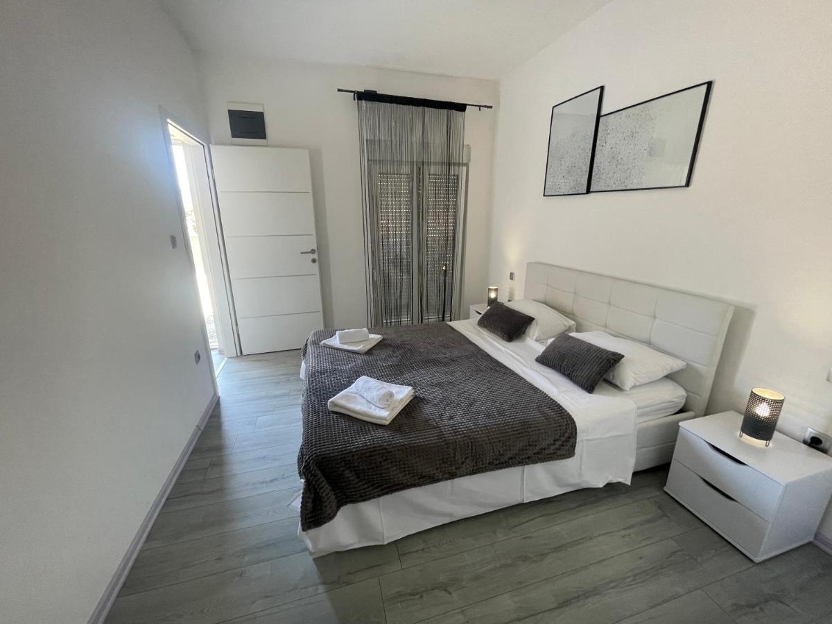 Primus Strbic Apartment Ploce  Exterior photo