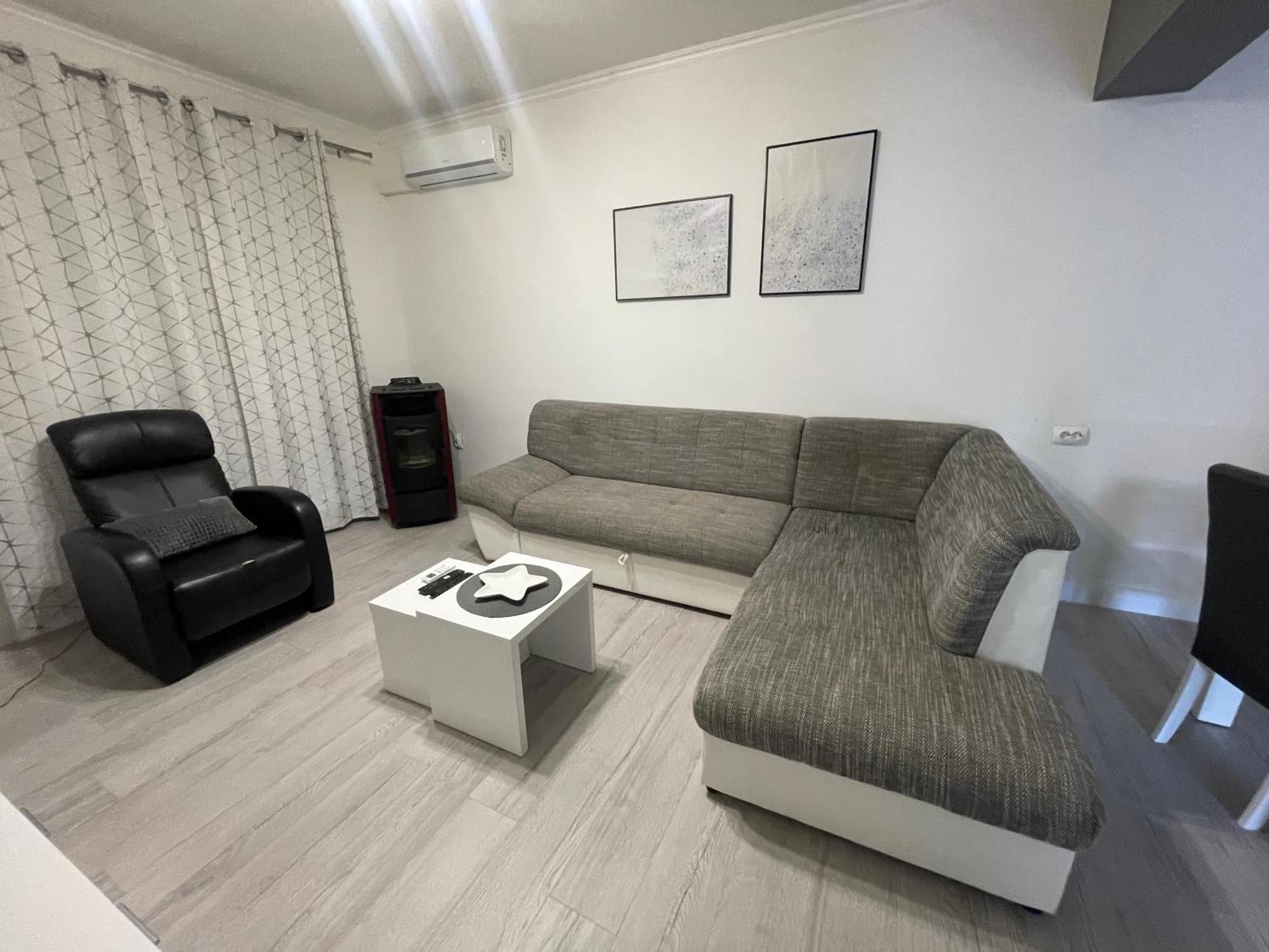 Primus Strbic Apartment Ploce  Exterior photo
